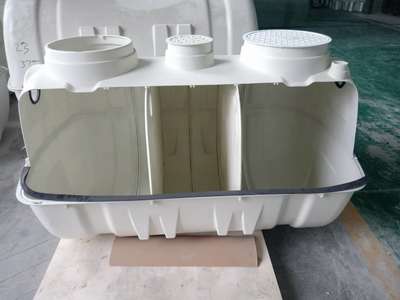 內(nèi)蒙加厚玻璃鋼化糞池@2立方現(xiàn)貨供應(yīng)